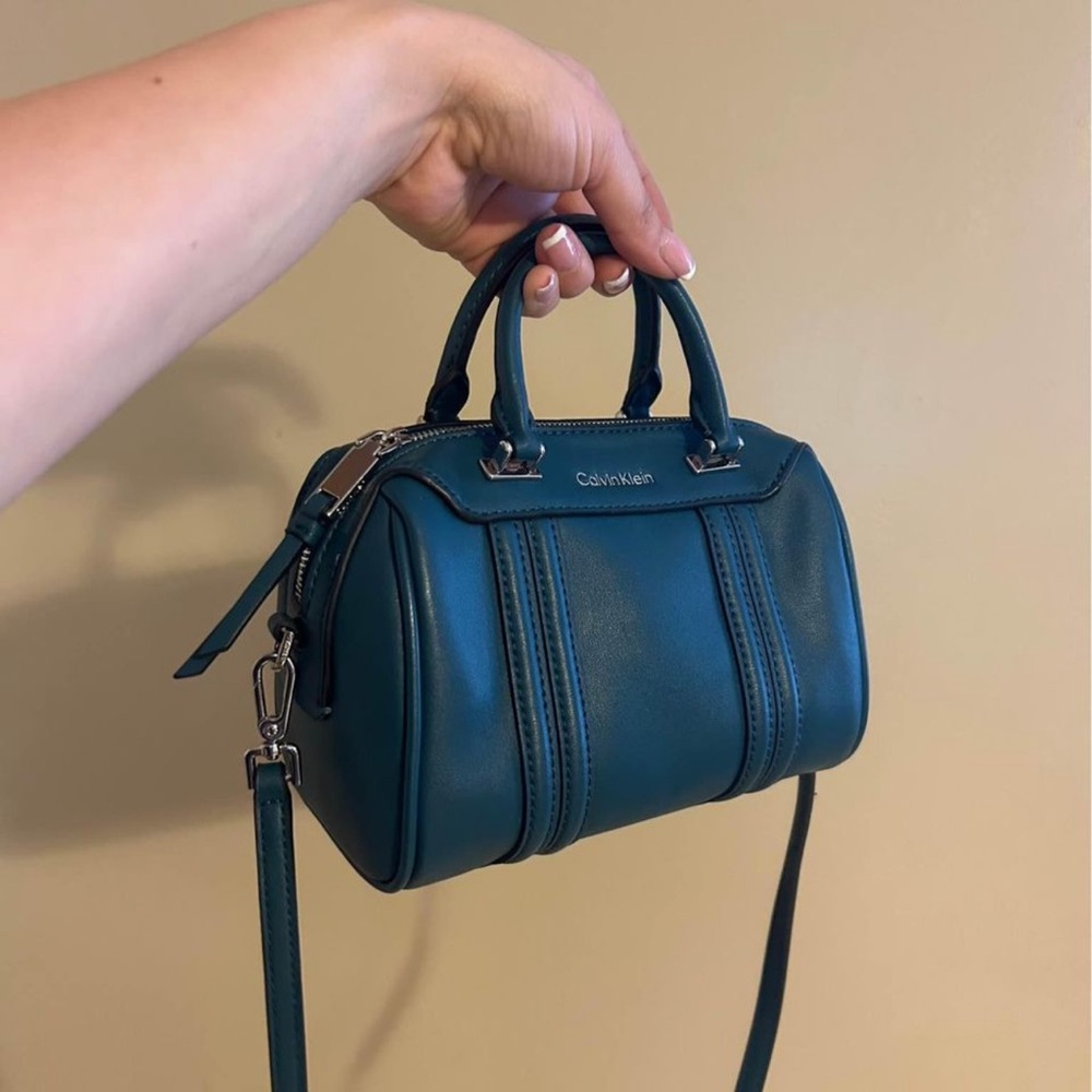 Calvin Klein crossbody